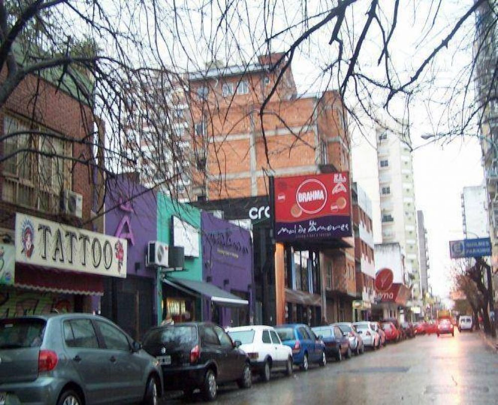 Confirman el cierre definitivo del Bar �Mal de Amores� y se intim� al restaurante �Campos del Plata�