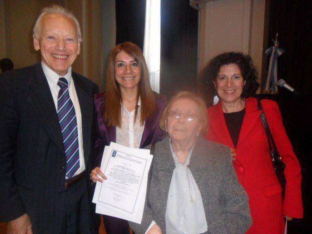 Juje�a premiada por una investigaci�n de salud ambiental