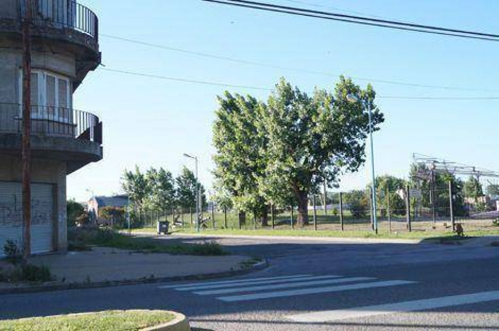 Una joven denuncia que intentaron ingresarla por la fuerza a una camioneta 