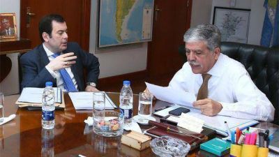 Zamora anunci� la visita de varios ministros nacionales a Santiago