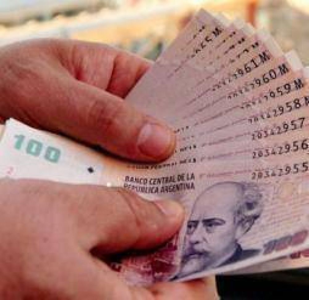 Otro gremio se sum� al pedido de un bono navide�o para estatales