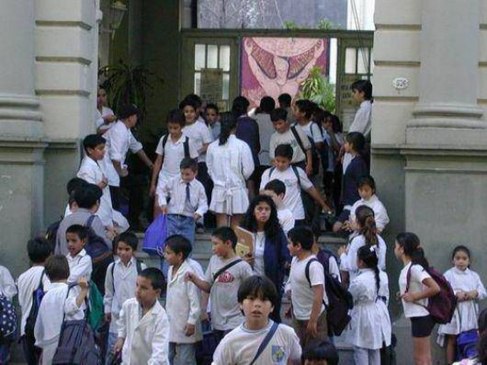 Insisten con prorrogar la fecha prevista para el inicio de clases