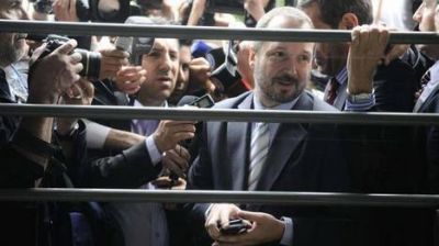 Lo que gast� Sabbatella en artistas para festejar la ley de medios
