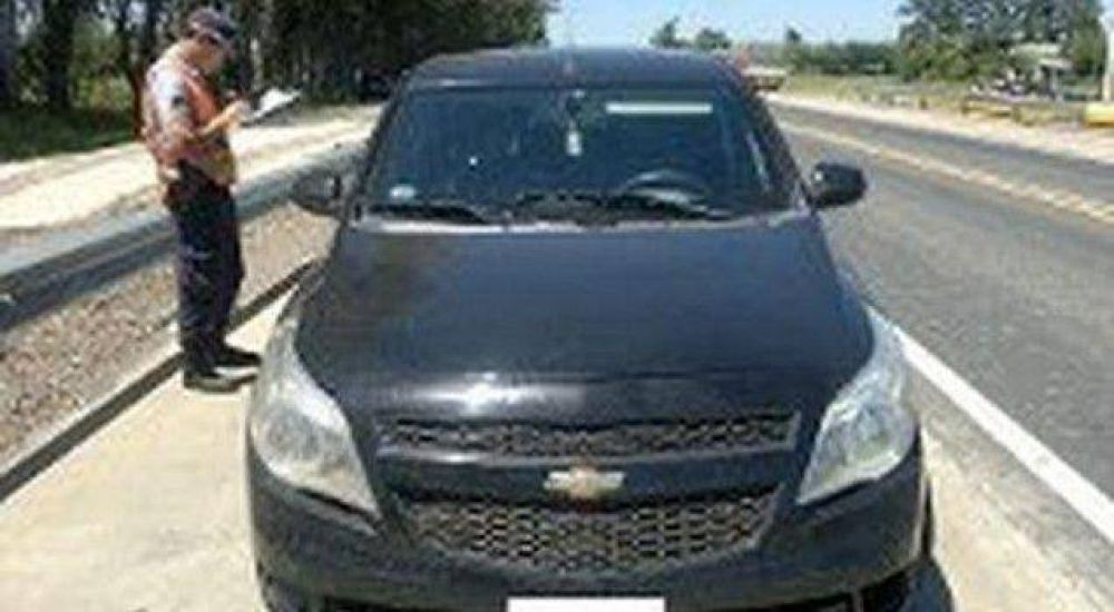 Recuperan auto buscado desde Buenos Aires