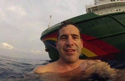 Organizan una competencia de surf para exigir la liberaci�n del marplatense Hern�n P�rez Orzi