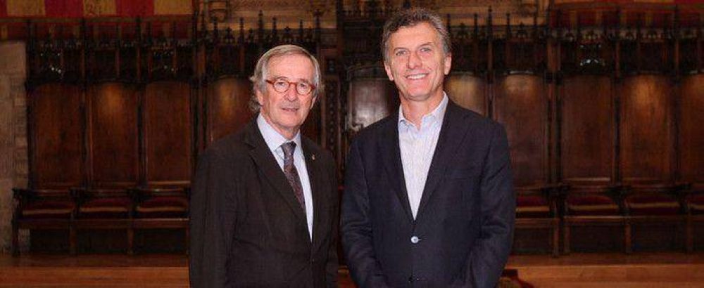Macri se reuni� con el alcalde de Barcelona