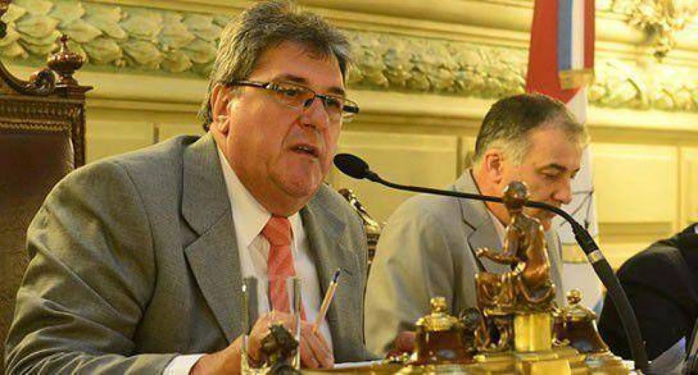 Eximir�n de impuestos a damnificados de la explosi�n