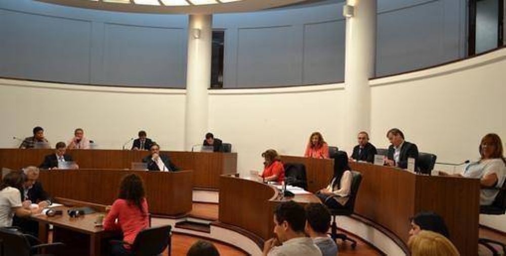 El Concejo se manifest� por amplia mayor�a a favor de la incorporaci�n de Santa Fe al Fondo de Obras Menores