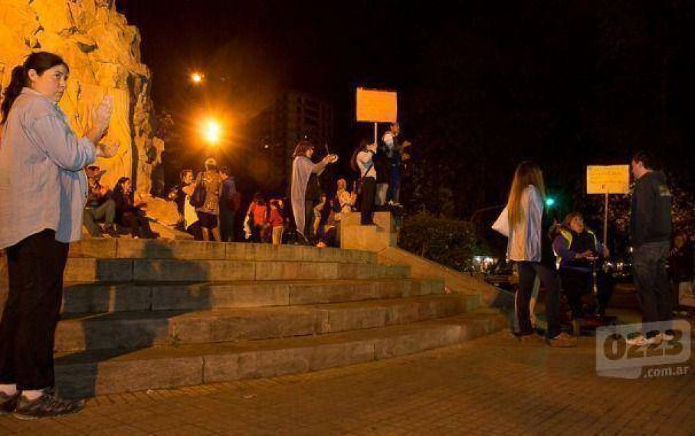 Cacerolazo del 8N: fueron en moto