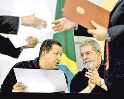Ch�vez obtuvo "miles de millones de d�lares" en cr�ditos de Brasil 
