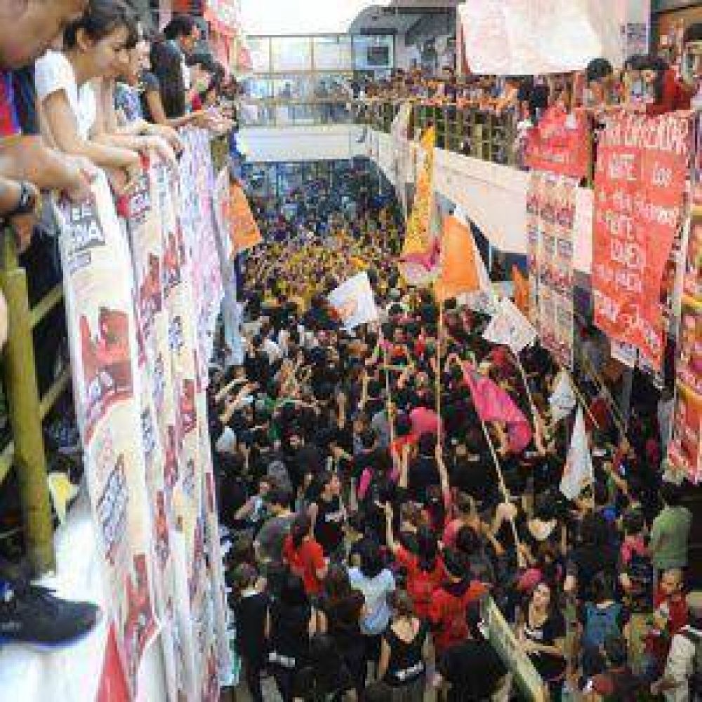 El kirchnerismo sigue sin hacer pie en la UNLP