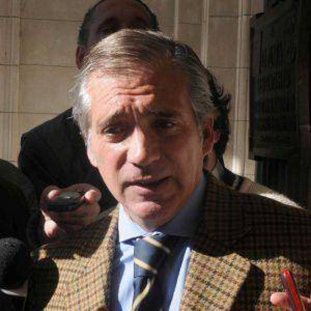 Cu�druple crimen: Garganta no quiere ser el fiscal de juicio