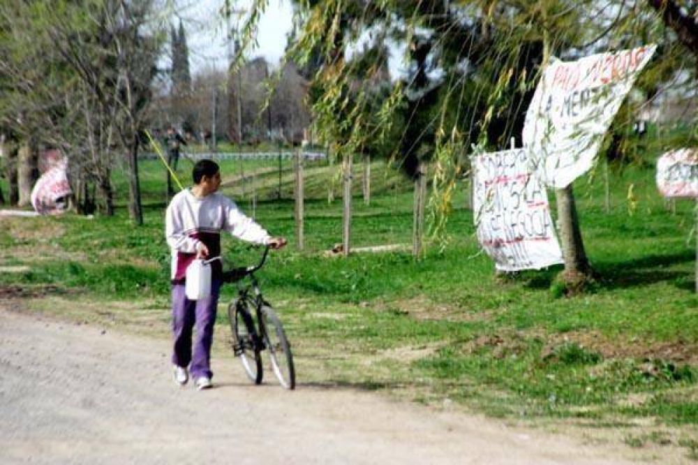 Desde las elecciones el municipio desapareci� del Barrio �124�