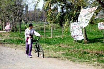 Desde las elecciones el municipio desapareci� del Barrio �124�