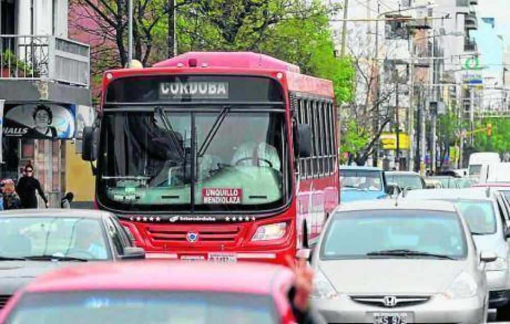 Interurbanos: las c�maras van por un pasaje 40% recargado