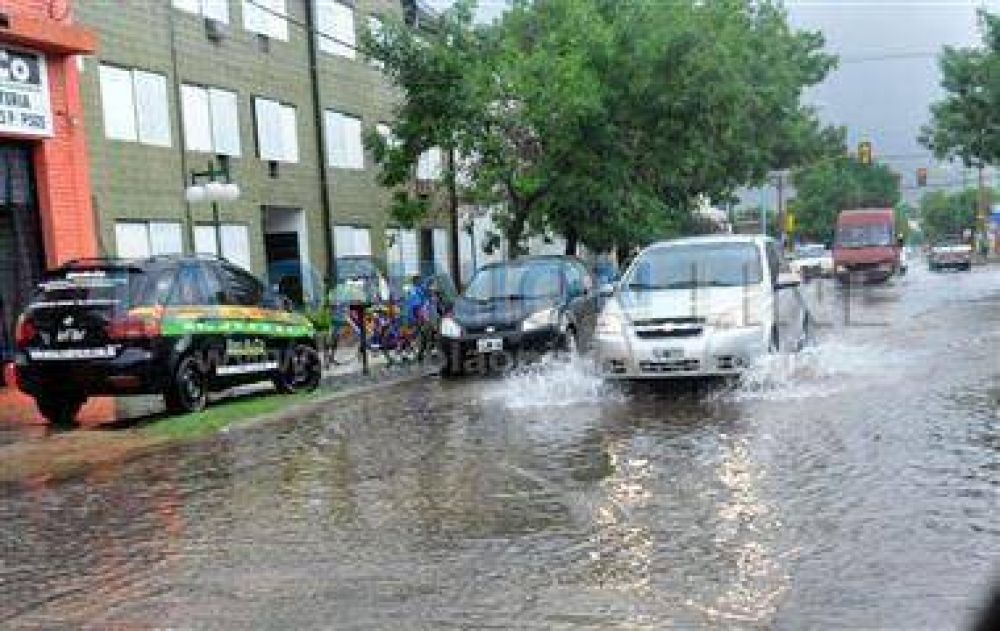 Todo el fin de semana con alerta meterol�gico vigente