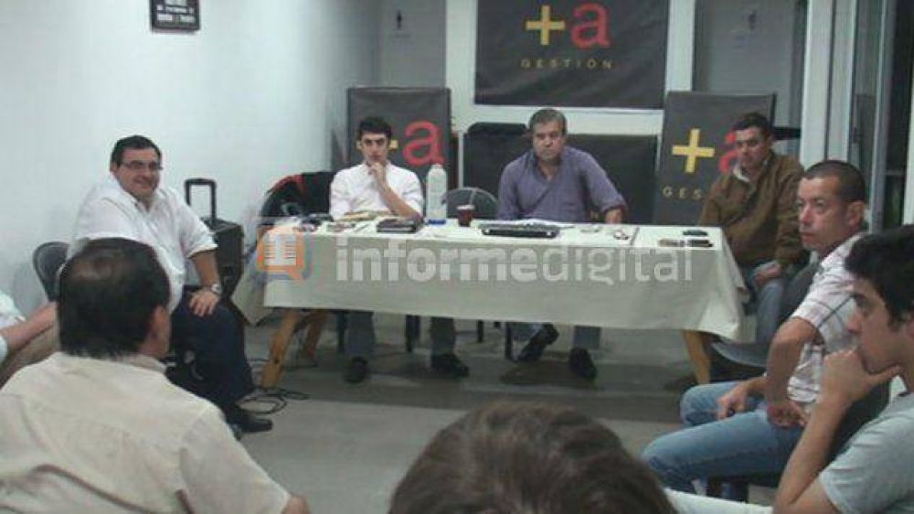 As� fue la primera reuni�n del massismo en Entre R�os	 