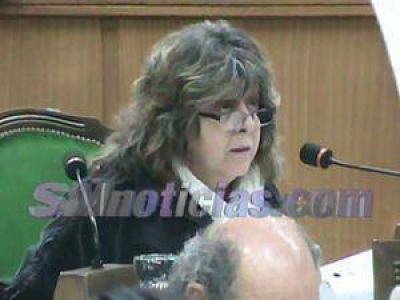 Graciela Ale��: "No s� cu�l es el objetivo de impedirle a la Justicia investigar"
