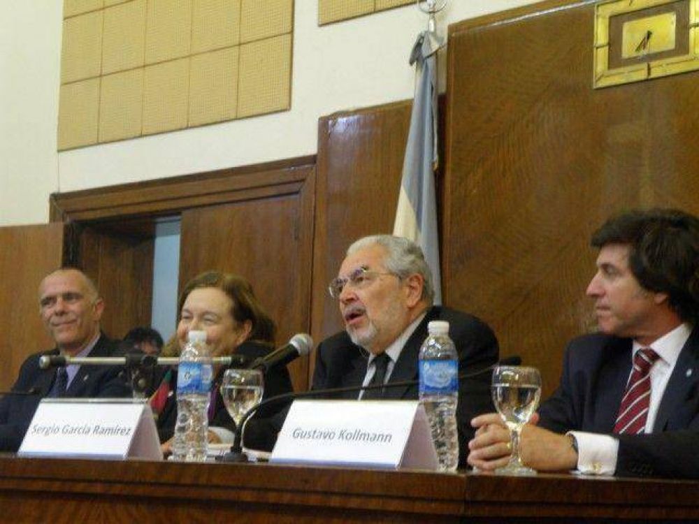 En el HCD se realiz� la clausura del encuentro nacional e internacional de Defensores P�blicos