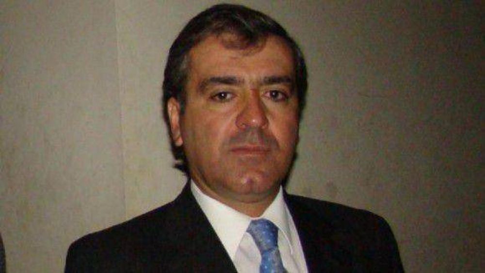 Cano: �El Gobierno est� lleno de profesionales de la mentira�