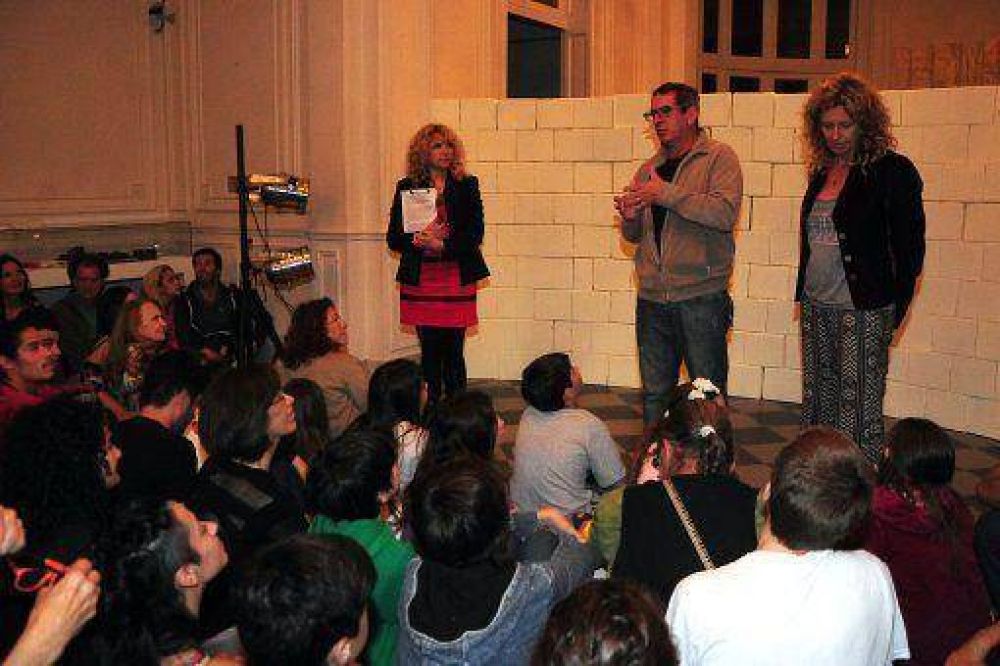 Tigre se llen� de color en �La Noche de las Artes�