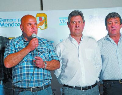El PJ busca un dirigente "unificador" para su cabeza partidaria