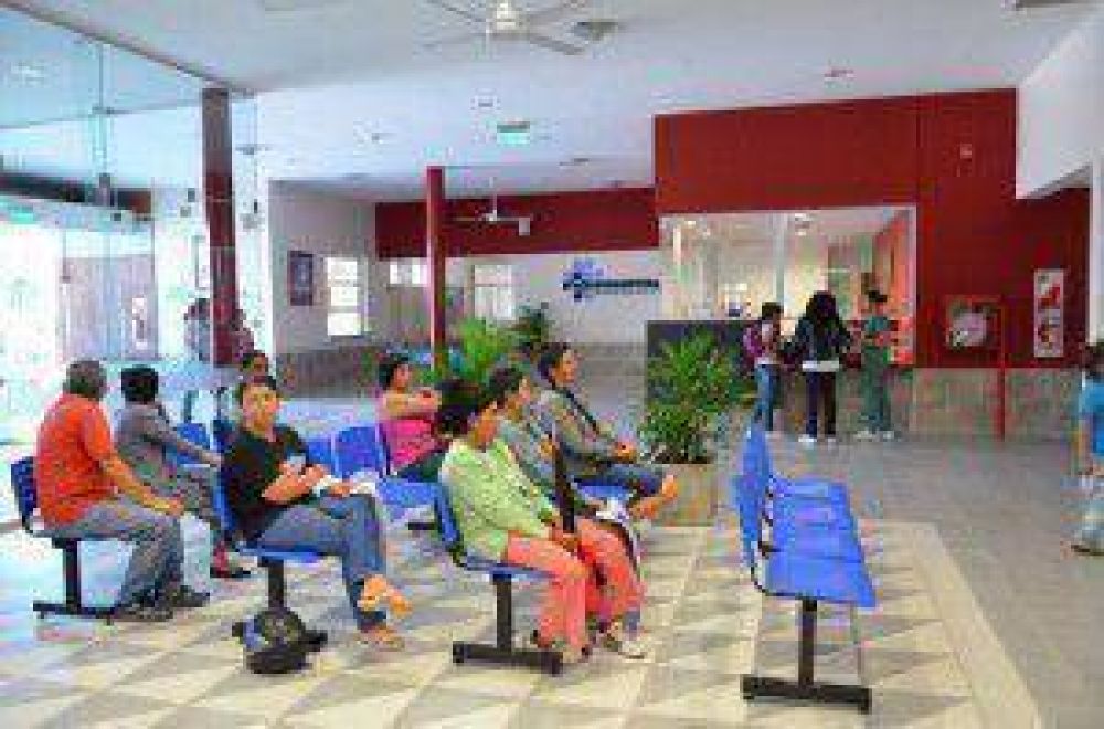 Tecnolog�a de �ltima generaci�n instalada en los servicios del hospital distrital �Eva Per�n�