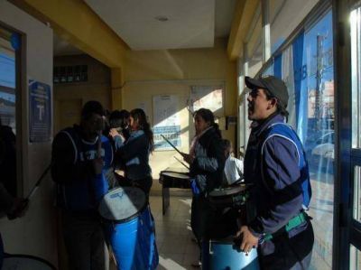 Vigiladores tomaron Secretar�a de Trabajo