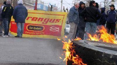 Desconcierto porque Buzzi elimin� subsidios a desocupados de la pesca