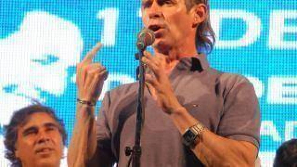 Diputado electo por el FPV reconoci� que tiene ciertas reservas con la gesti�n y la composici�n del gabinete