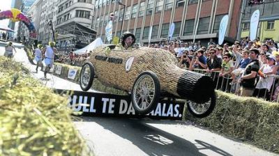 Corrientes le qued� chica a la carrera de los autos locos