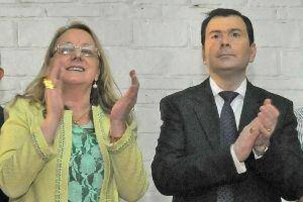 Alicia Kirchner visita la provincia para inaugurar obras importantes