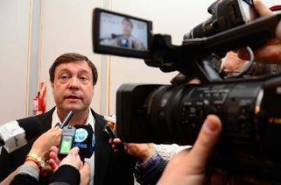 Polic�as vuelven al mando en c�rceles rionegrinas