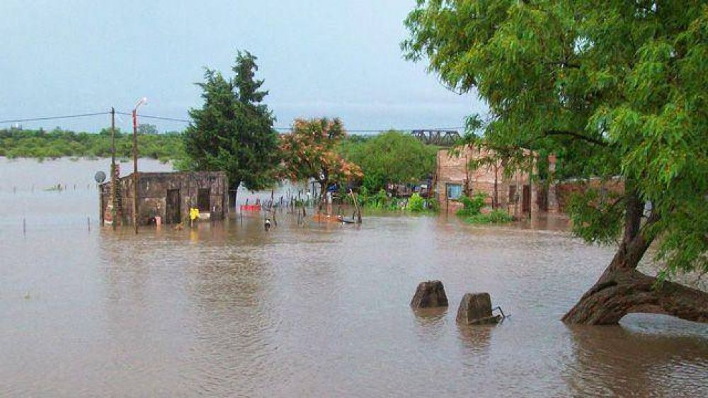 La Provincia dispuso asistencia para las localidades afectadas por las lluvias	 