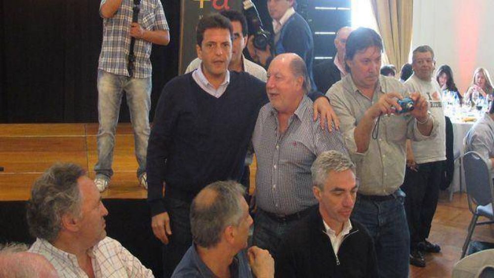 Busti trae a Massa a Entre R�os en diciembre 