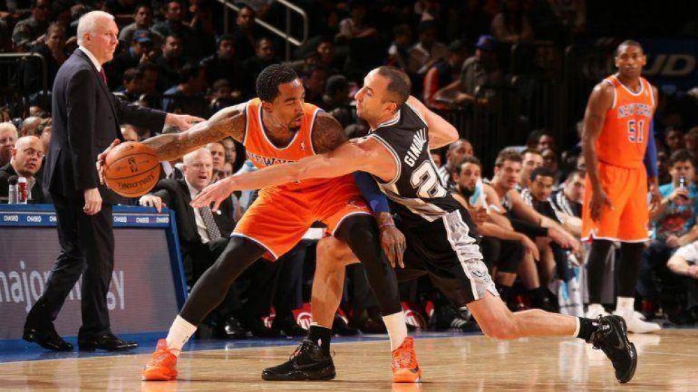 Gin�bili le gan� el duelo de argentinos a Prigioni en la NBA