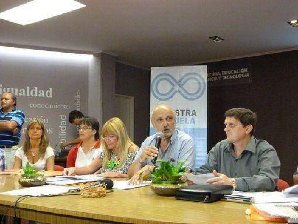 Misiones pone en marcha el plan nacional de formaci�n docente