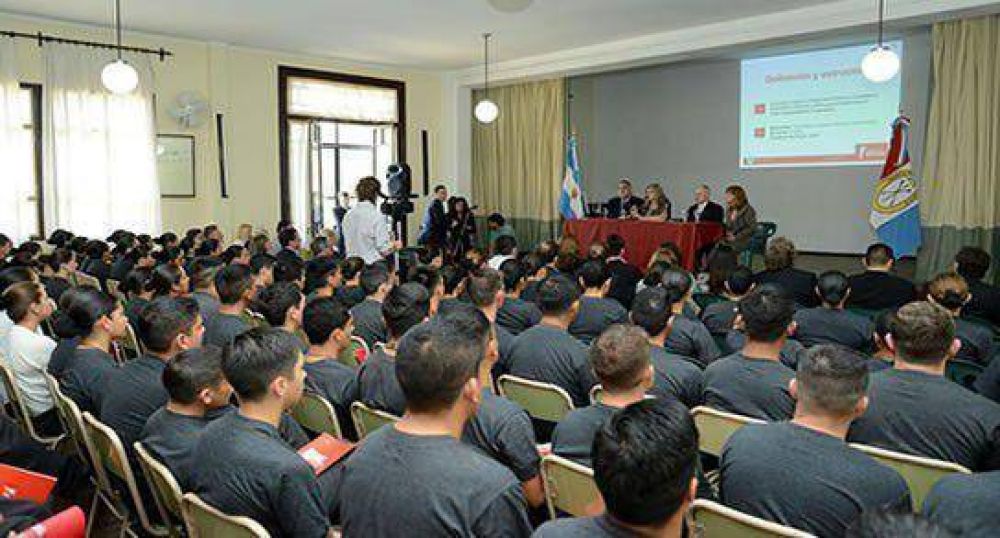 Abren la inscripci�n para el ingreso a la Polic�a