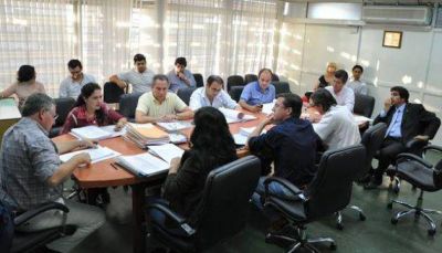 Diputados apoyan la creaci�n de la figura del Defensor General