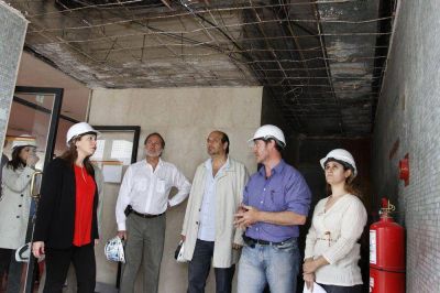 Mar�a Eugenia Vidal recorri� las obras de restauraci�n del Teatro San Mart�n