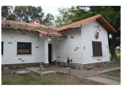 Desvalijaron el Registro Civil de la Escuela Hogar de Paran�