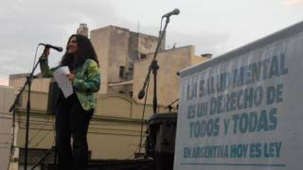 �Si los chicos van a la esquina y tienen la droga al alcance de la mano, se cae todo el trabajo de prevenci�n�