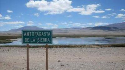 Mientras se espera resoluci�n de la Suprema Corte, Salta nos saca mineral, usa el agua y vende tur�sticamente Antofagasta