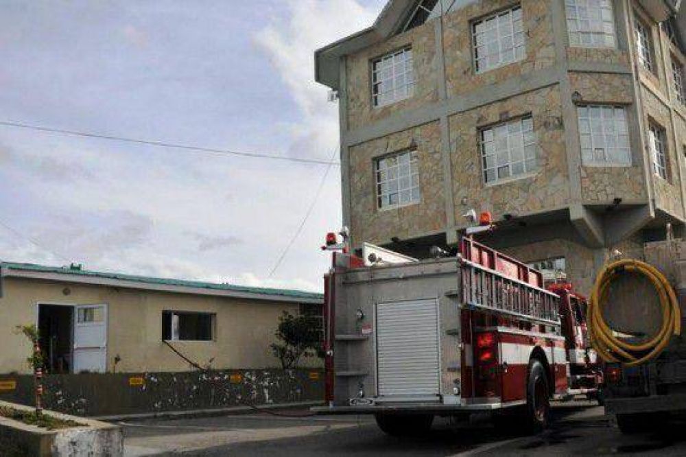 Investigan si el incendio de Vialidad Provincial fu� intencional