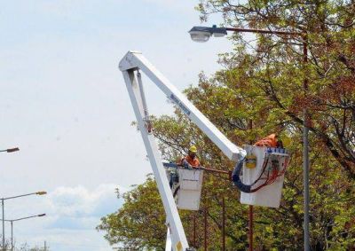 El Municipio ya coloc� 112 nuevas luminarias alrededor del Liceo Militar