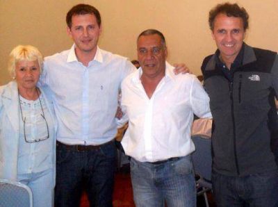 Mart�n Jofr�: �Queremos estar cerca del vecino�