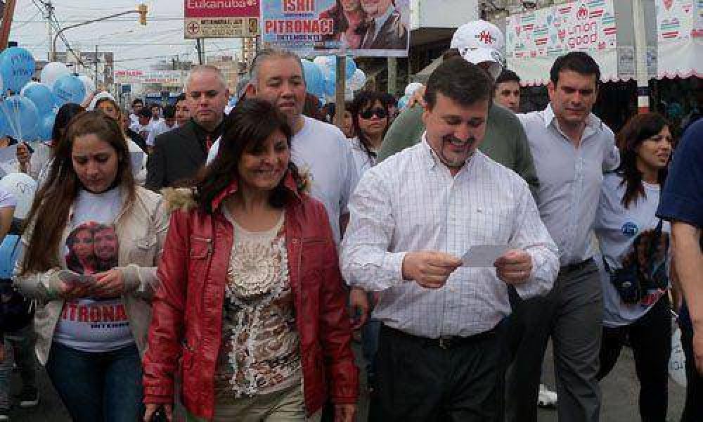 Negocian contrarreloj el cierre de las listas para el PJ