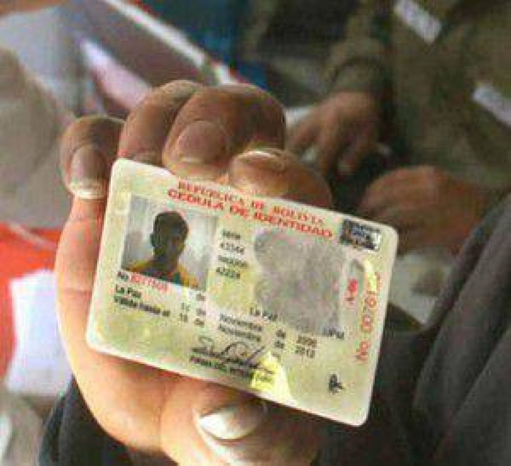 Carnetizaci�n de ciudadanos bolivianos