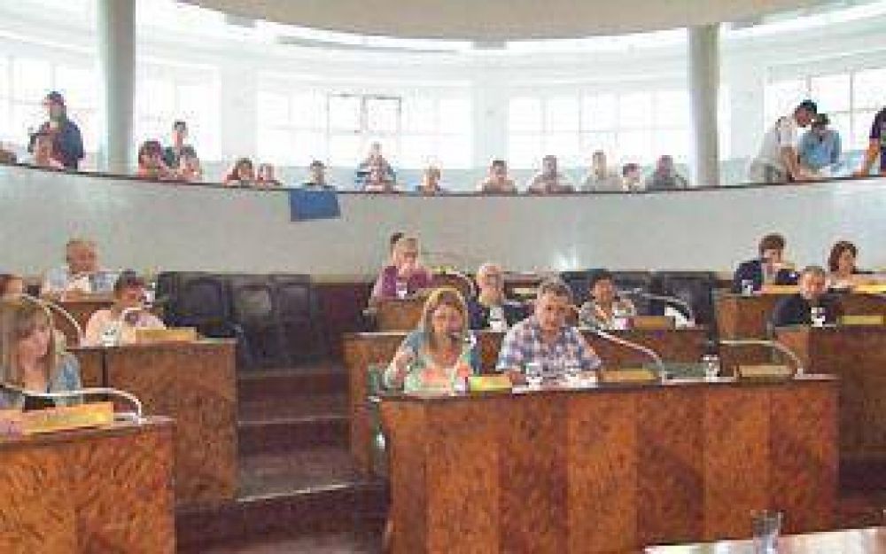 Lomas: Ingresar� el Presupuesto y distinguir�n a vecinos ilustres