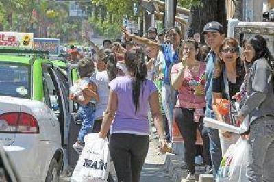 Otra ma�ana de furia en el centro de la ciudad por el paro de los colectiveros
